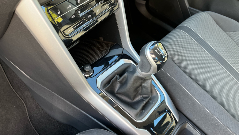 Volkswagen T-Roc 1.0 TSI Life 5dr Petrol Hatchback